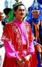 维吾尔族服饰