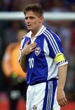 德拉甘·斯托伊科维奇--塞尔维亚--中场