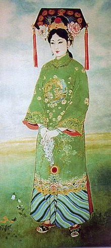 福临钱迫美攻扩脱,四女固伦雍穆长公主雅图及七女固伦端献长公主同母