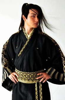 怪侠一枝梅-严世蕃