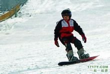 单板谈球吧体育滑雪(体育运动项目)_360百科(图2)