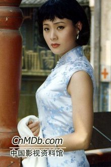 英子;《大命运》中个性十足的摇滚女歌手唐雨;《风雨梅家楼》中柔情似