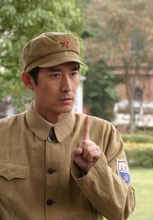 古城谍影_360百科