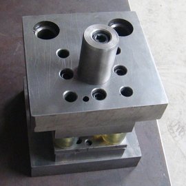 冷冲压模具