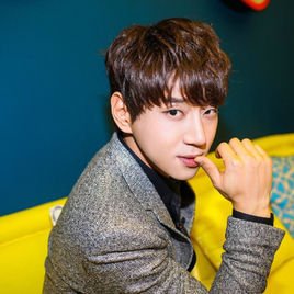 默黄致列演唱歌曲