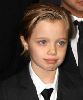 希洛布拉德皮特的女儿