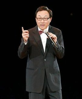 许冠文