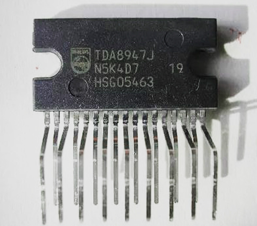 TDA8947J图册_360百科