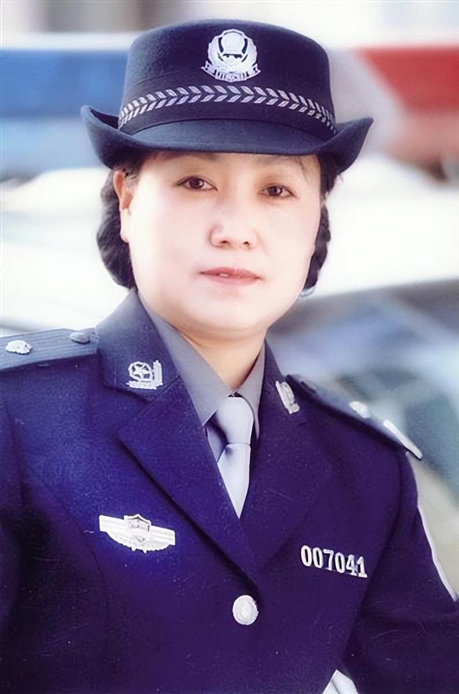 任长霞