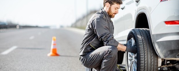 汽车抛锚是什么意思