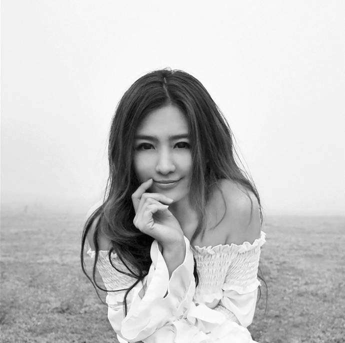 杨安琪图册_360百科