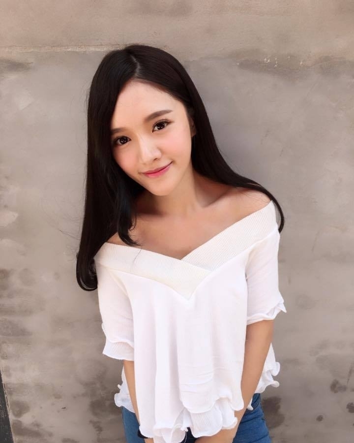 林妍柔图册_360百科