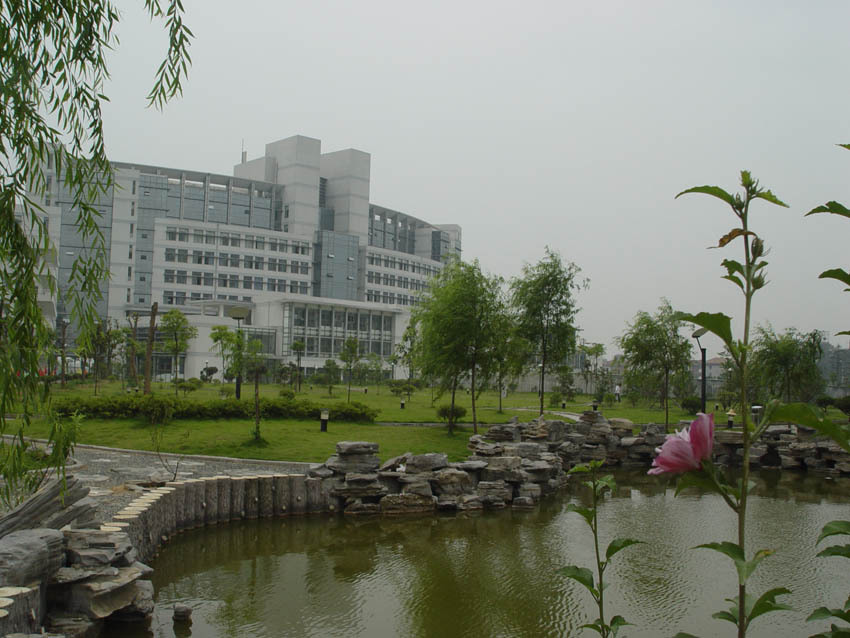 铜仁学院图册_360百科