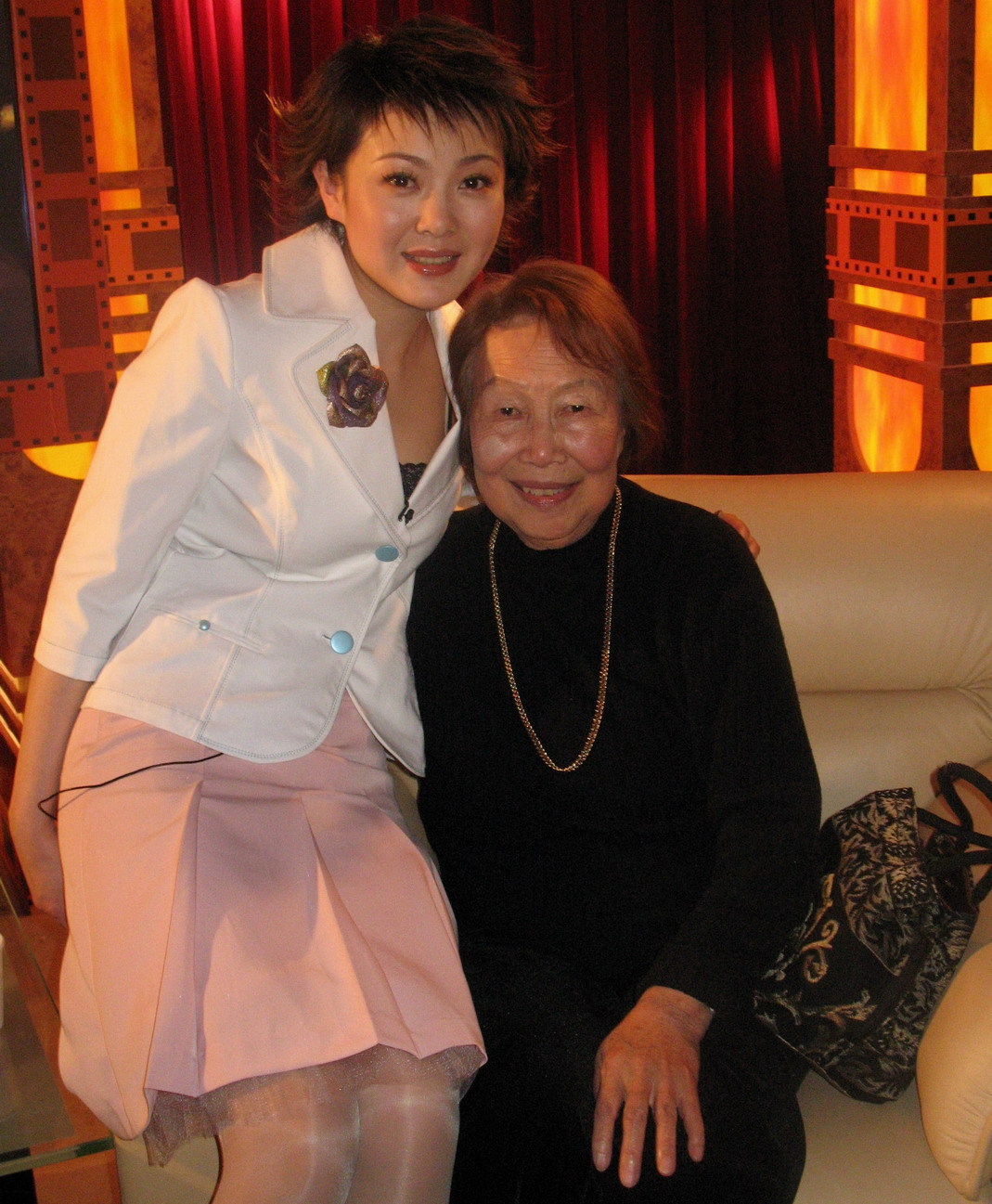 苏秀图册_360百科