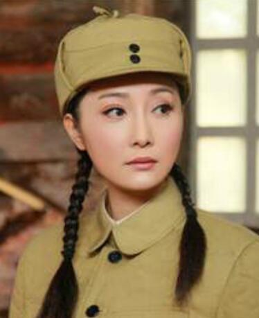 我把忠诚献给你图册_360百科