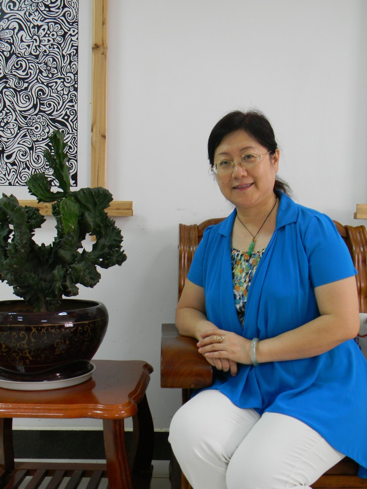 郑莉图册_360百科