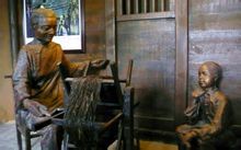 石像 ギーツの祠」や「絵馬」も展示！「THE仮面ライダー展」宮城会場