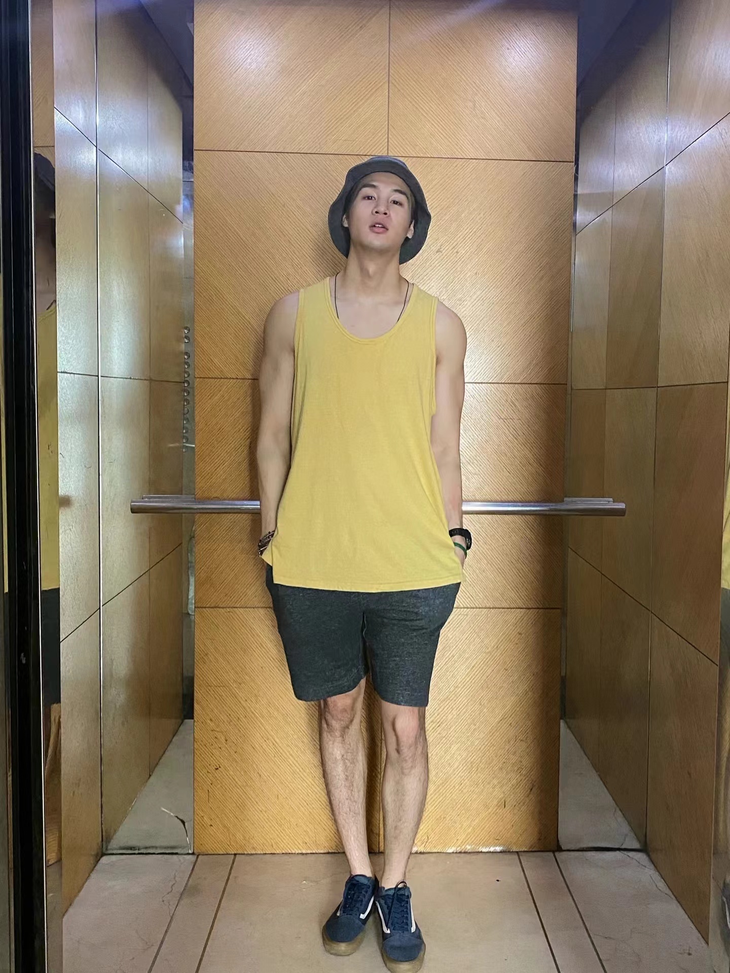 郑家伦图册_360百科