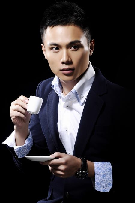 刘岳图册_360百科