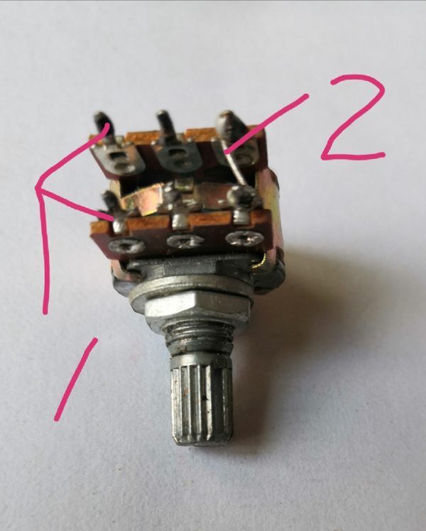 我的纯后级功放右声道没有声音,不知道那里出了故障,但是继电器又能吸