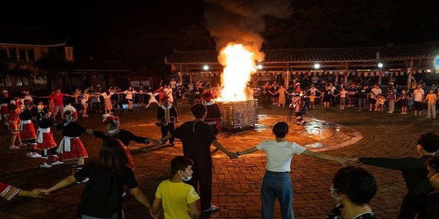春节传统习俗:[12]正月十六烤火传统_360新知