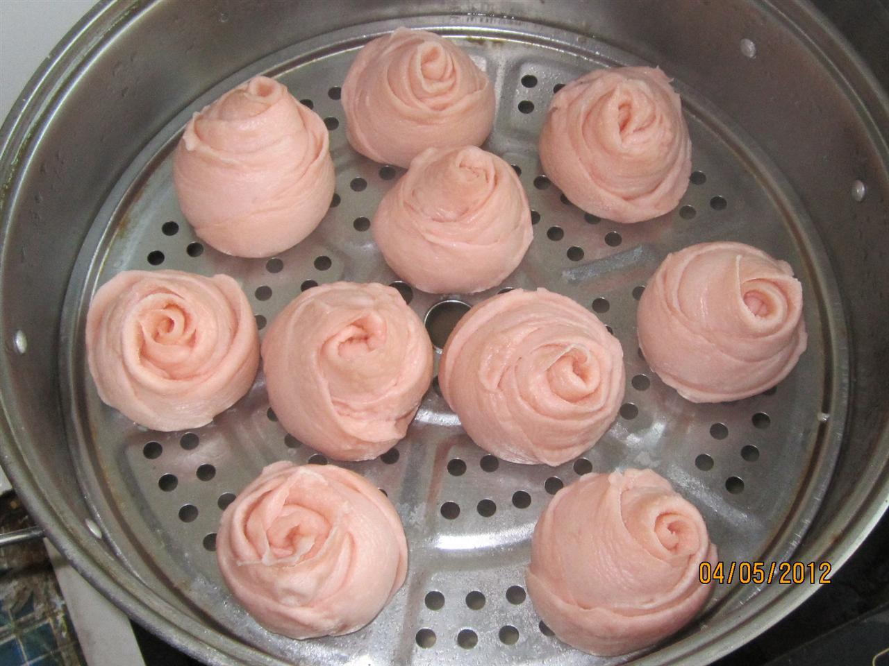 南瓜玫瑰花卷怎么做_南瓜玫瑰花卷的做法_豆果美食