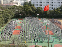 上海市田林三中图册_360百科
