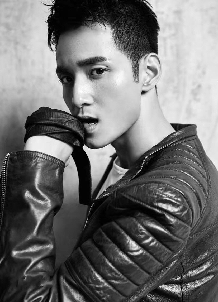 何奉天图册_360百科