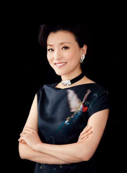 杨澜(中国著名女主持人、资深媒体人、企业家、慈善家)_360百科