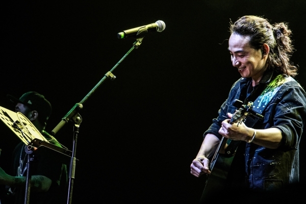 赵照图册_360百科