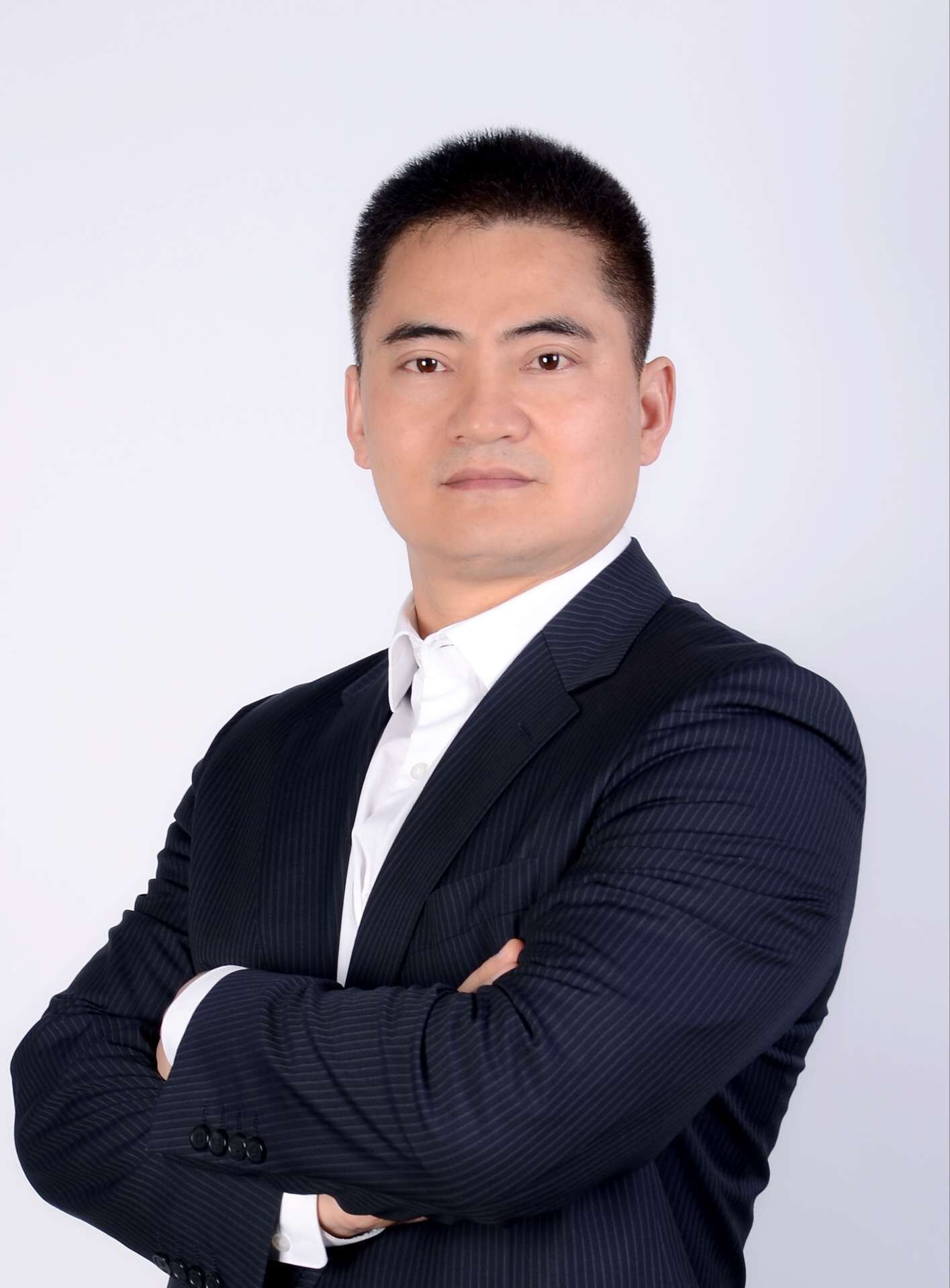 刘彤图册_360百科