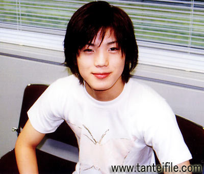 金子恭平图册_360百科