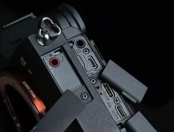 索尼a7m3hdmi是micro接口吗_360问答