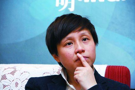龙丹妮图册_360百科