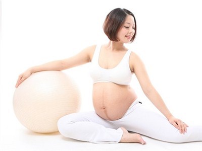 孕妇练瑜伽有助分娩吗？