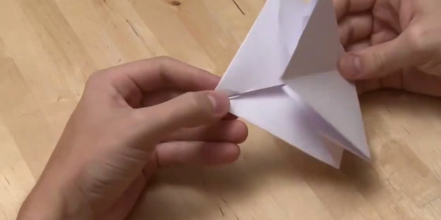 如何折一个纸炮_360新知