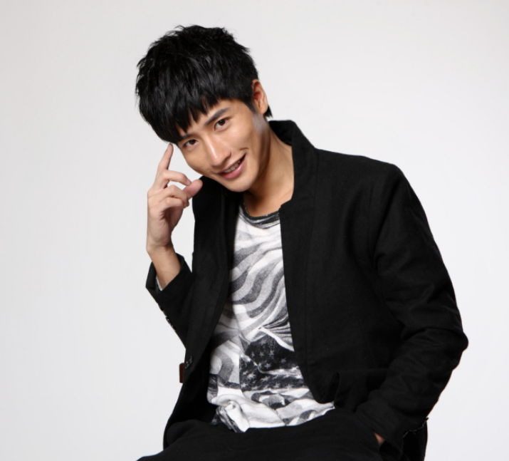 李玉龙图册_360百科