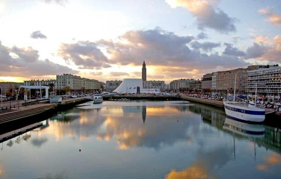 勒阿弗尔VS巴黎足球会直播 两队激战在即 谁将掌控法甲赛场主动权