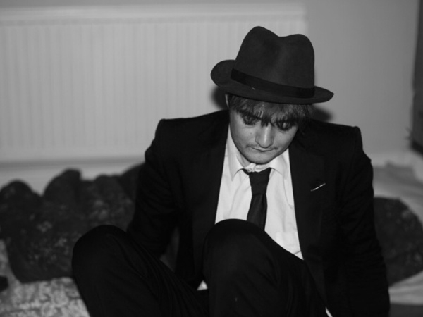 babyshambles图册_360百科