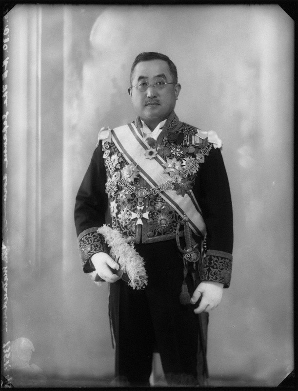 松平恒雄图册_360百科