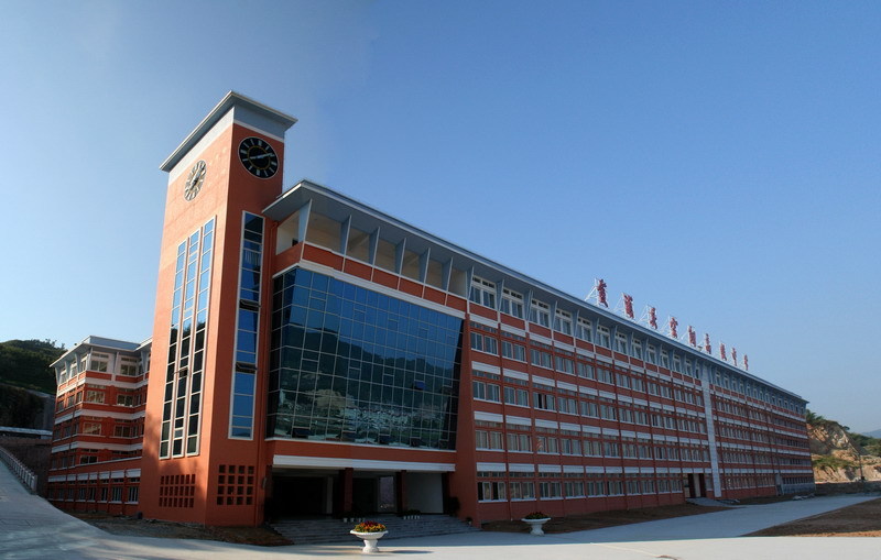 宏翔高级中学图册_360百科