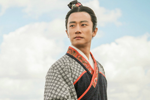 q1:义渠王和魏丑夫,到底谁才是芈月的心头挚爱?