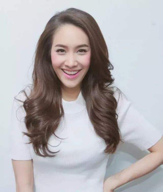 皮查雅·瓦塔那蒙迪里图册_360百科