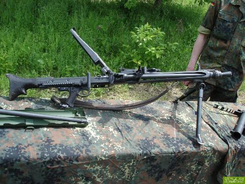 德国7.62毫米mg3机枪图册_360百科