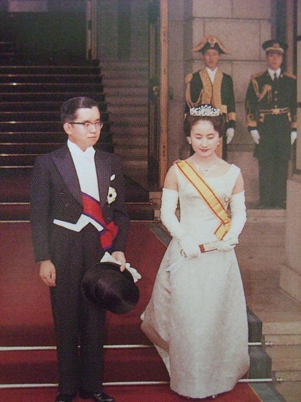 正仁亲王妃华子图册_360百科