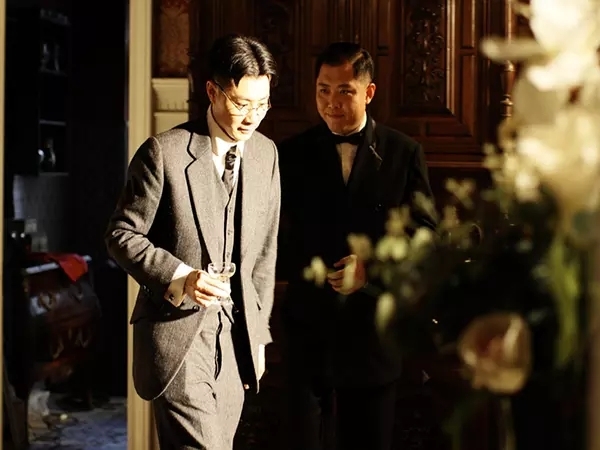 揭晓每位演员背后的故事