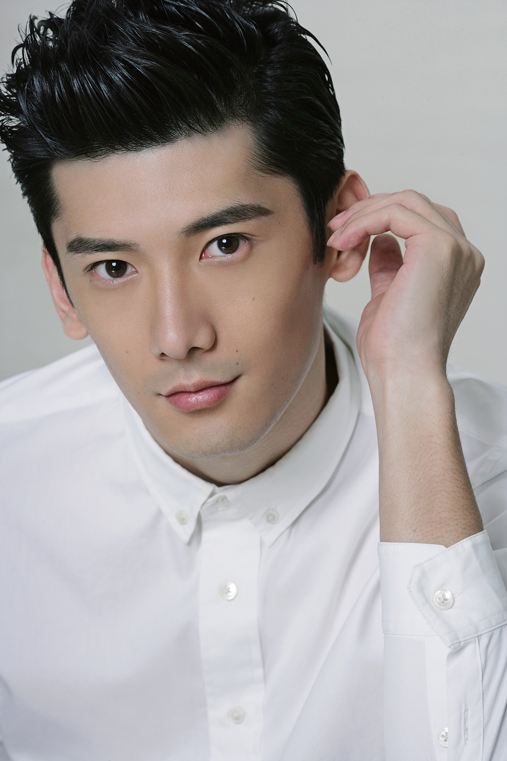 刘芮麟图册_360百科