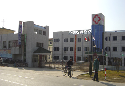 144hz显示器有横线花屏切换到120hz就没有了该怎么解决 知乎