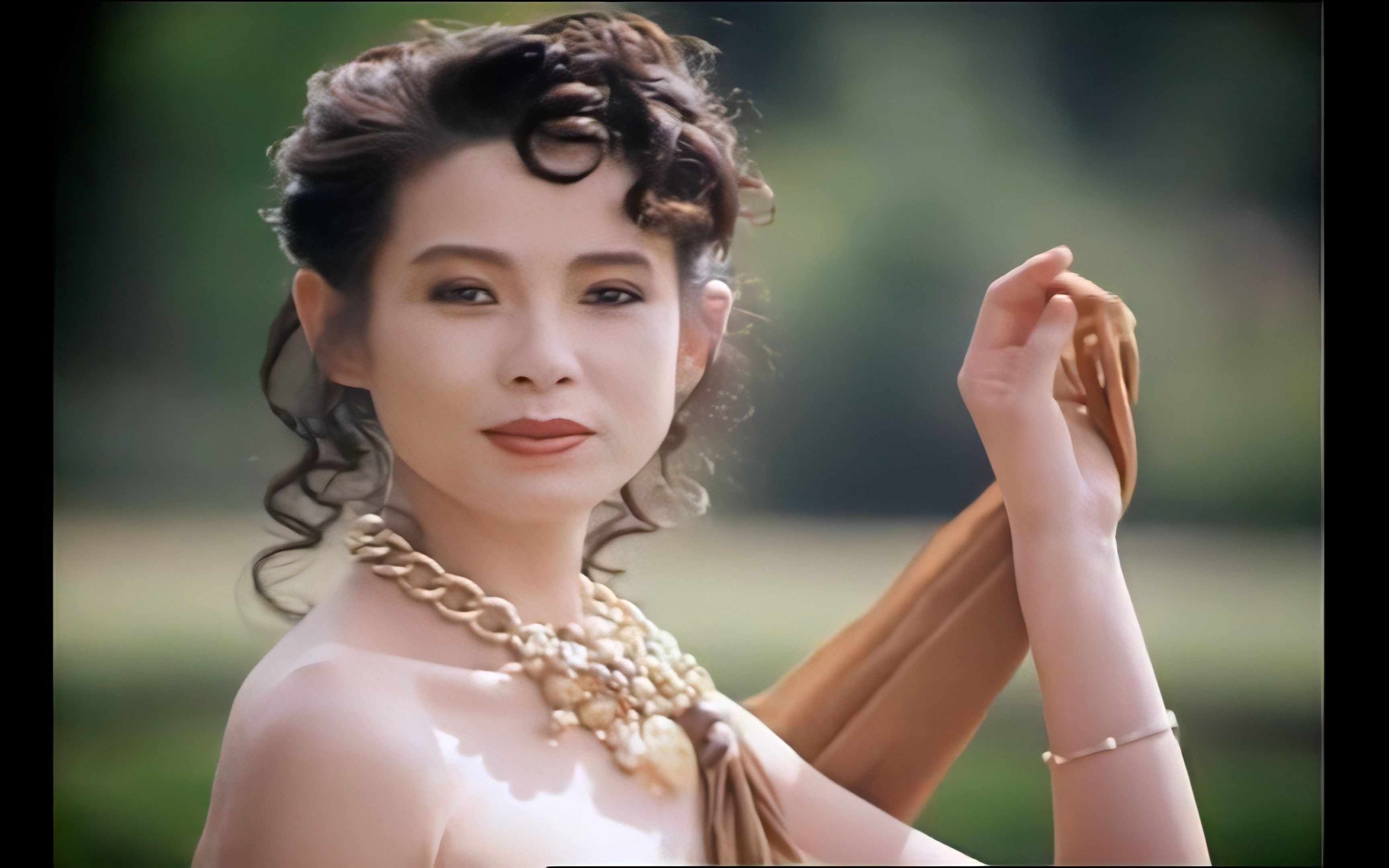 周丹薇图册_360百科