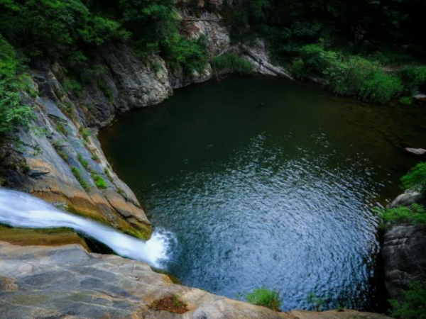 六盘山旅游景区有哪些景足点